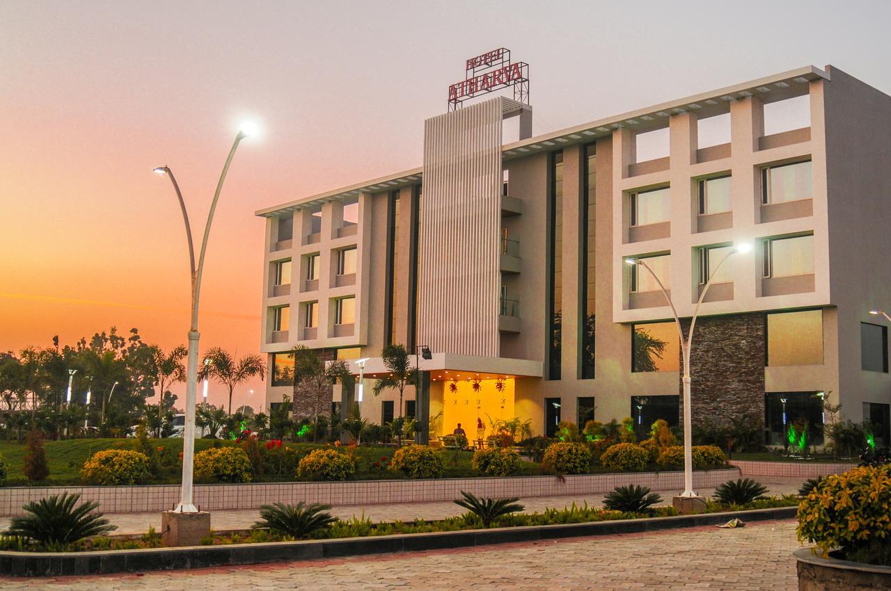 Hotel Atharva Ujjain Exterior photo