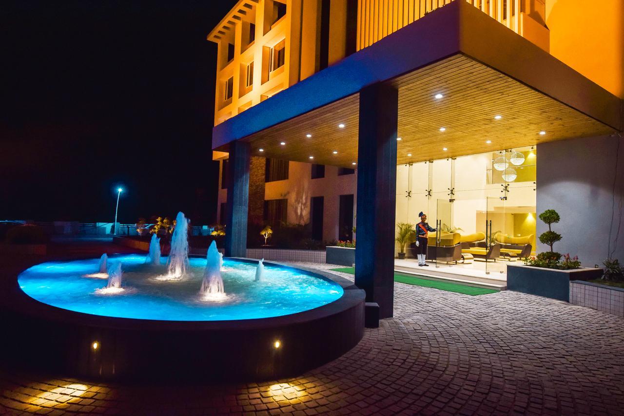 Hotel Atharva Ujjain Exterior photo