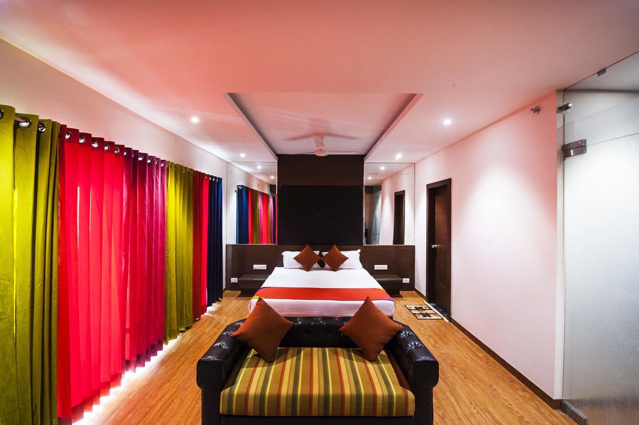 Hotel Atharva Ujjain Exterior photo